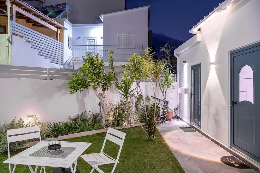 M City Apartments, Garden 2 Chania  Ngoại thất bức ảnh